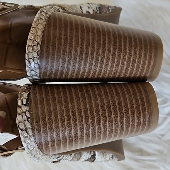 Cato Faux Snakeskin Slingback Pointed Toe Heels - Picture 6 of 9